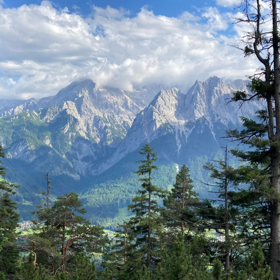 Ein perfekter Tag in Grainau: Johannifeuer – am Berg und im Tal